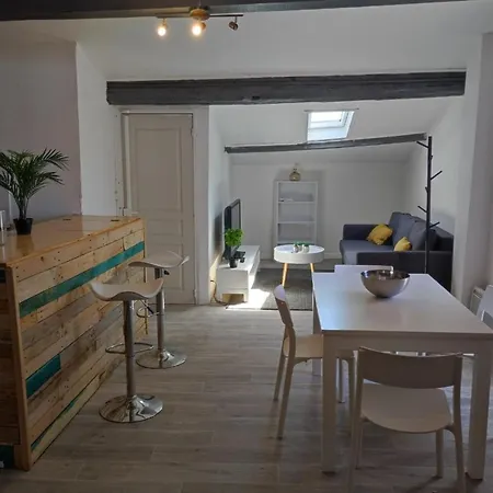 شقة Cosy Duplex Of 56m In Beziers! *